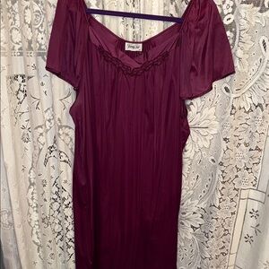 Vanity Fair Plum Chemise